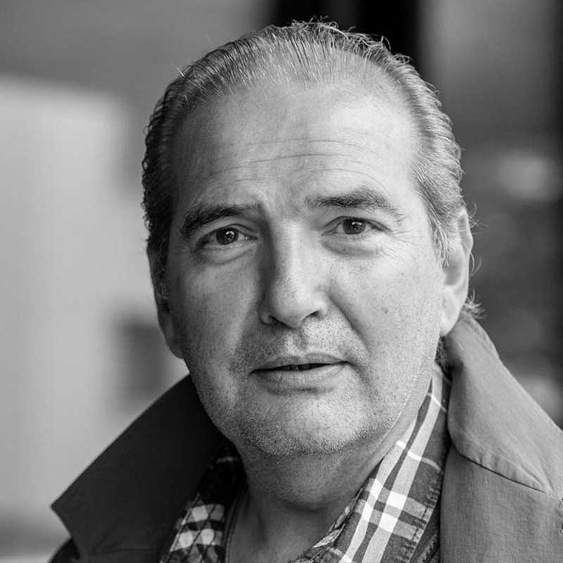 schwarzweisses Portraitbild von Thomas Götz